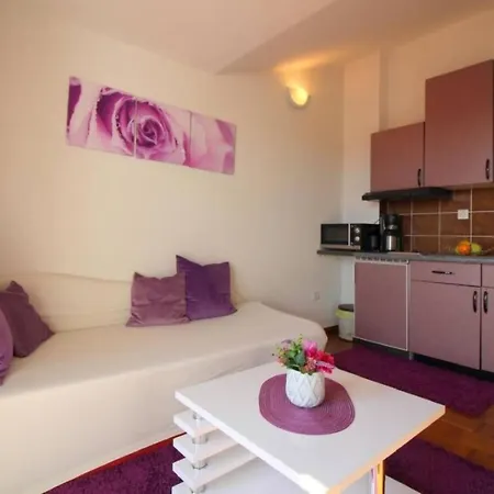 Vista 3 In Mit Meerblick By Interhome